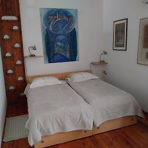 Camera con letto king size